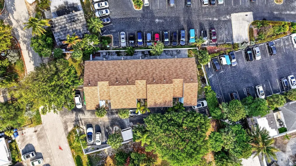 3250 NE 12th Street NE #6 Pompano Beach, FL 33062