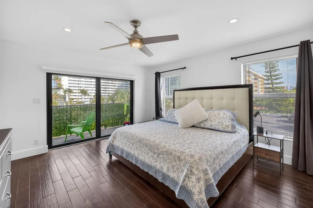 3250 NE 12th Street NE #6 Pompano Beach, FL 33062