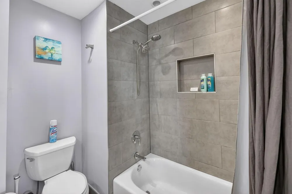 3250 NE 12th Street NE #6 Pompano Beach, FL 33062