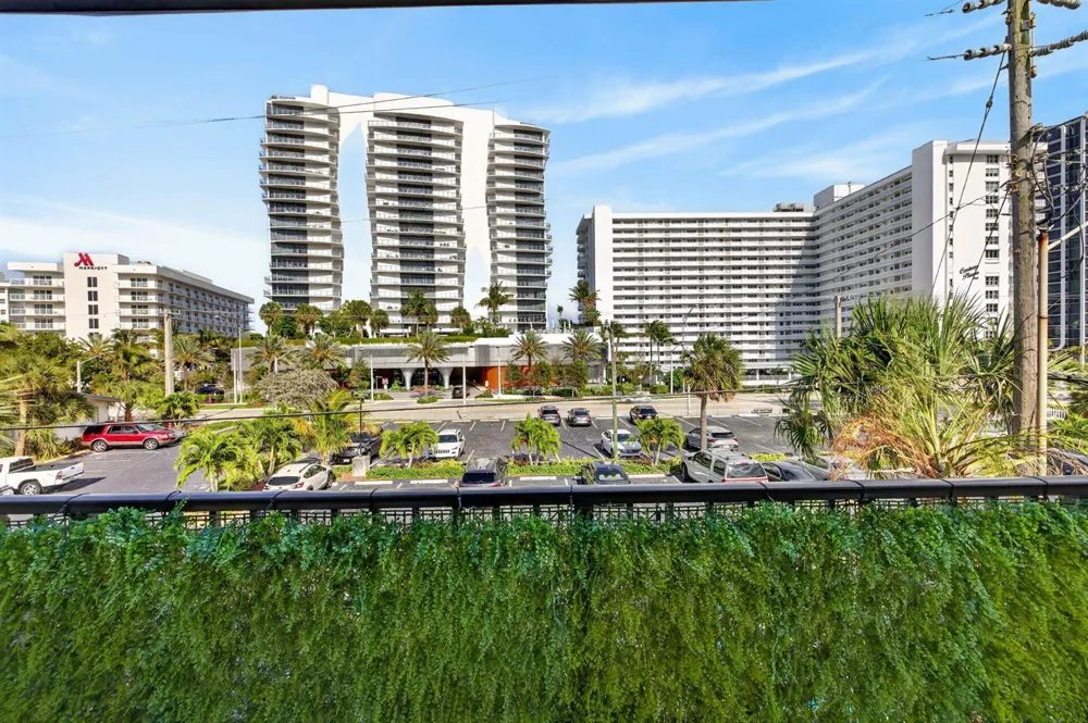 3250 NE 12th Street NE #6 Pompano Beach, FL 33062