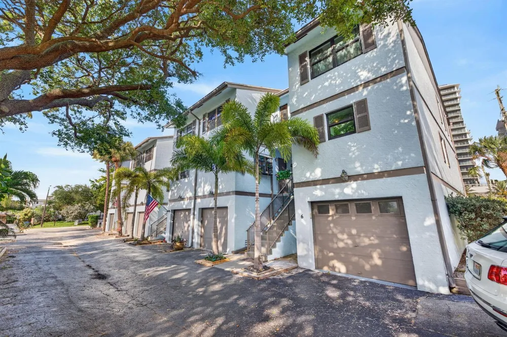 3250 NE 12th Street NE #6 Pompano Beach, FL 33062