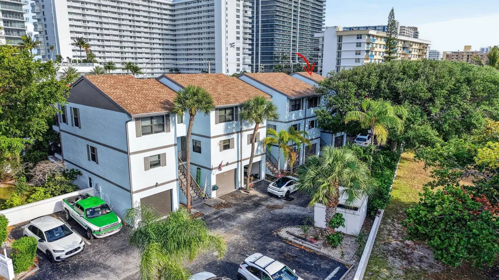 3250 NE 12th Street NE #6 Pompano Beach, FL 33062