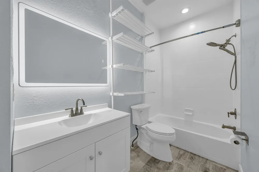6631 SE Woodmill Pond Lane Stuart, FL 34997