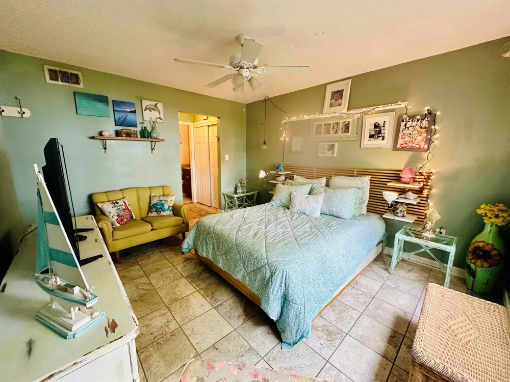 225 S Tropical Trail #316 Merritt Island, FL 32952