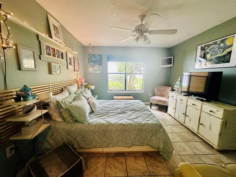 225 S Tropical Trail #316 Merritt Island, FL 32952