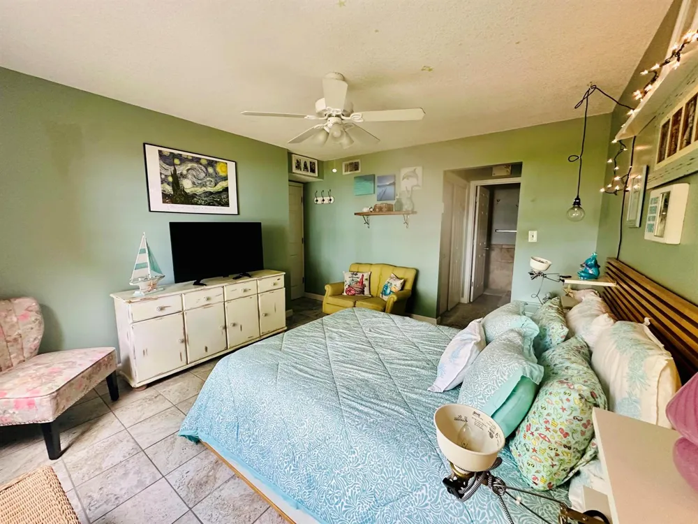 225 S Tropical Trail #316 Merritt Island, FL 32952