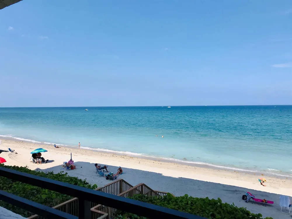3560 S Ocean Boulevard #301 South Palm Beach, FL 33480