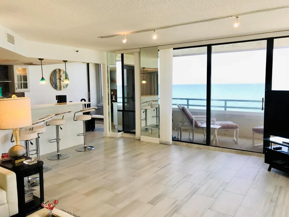 3560 S Ocean Boulevard #301 South Palm Beach, FL 33480