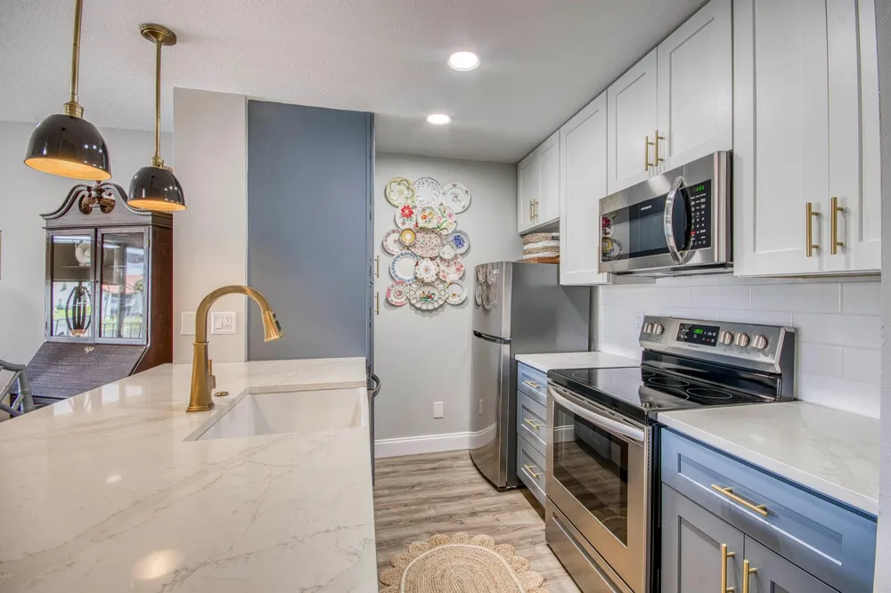 170 Cypress Point Drive Palm Beach Gardens, FL 33418