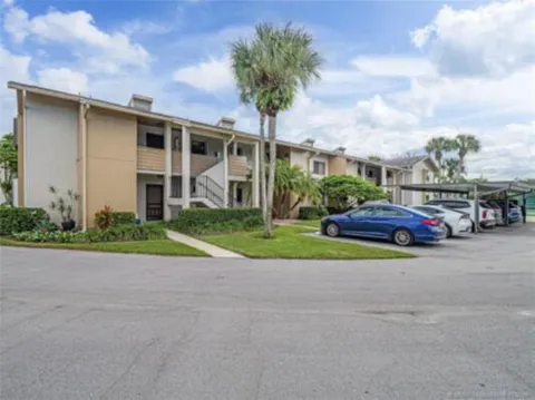3001 SE Aster Lane #908