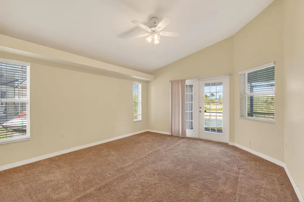 2902 SW 17th Avenue Cape Coral, FL 33914