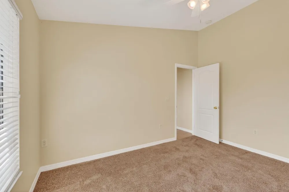 2902 SW 17th Avenue Cape Coral, FL 33914
