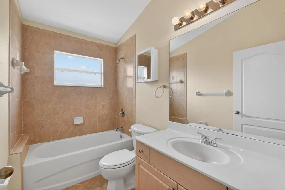 2902 SW 17th Avenue Cape Coral, FL 33914