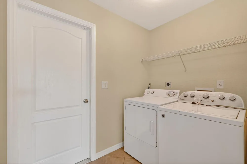 2902 SW 17th Avenue Cape Coral, FL 33914