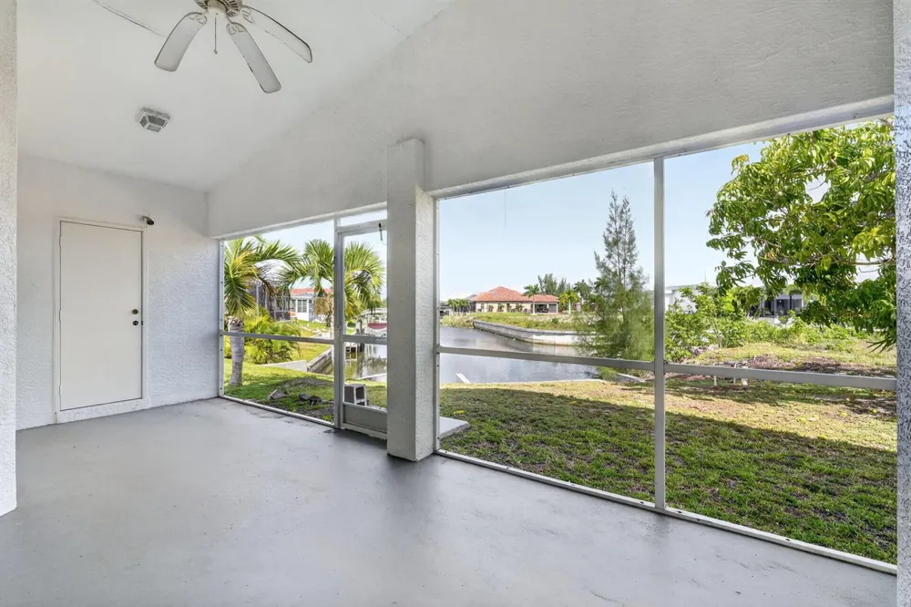 2902 SW 17th Avenue Cape Coral, FL 33914