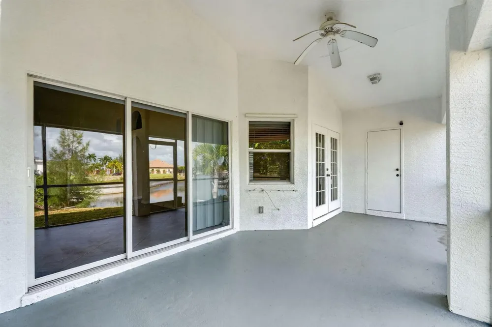 2902 SW 17th Avenue Cape Coral, FL 33914