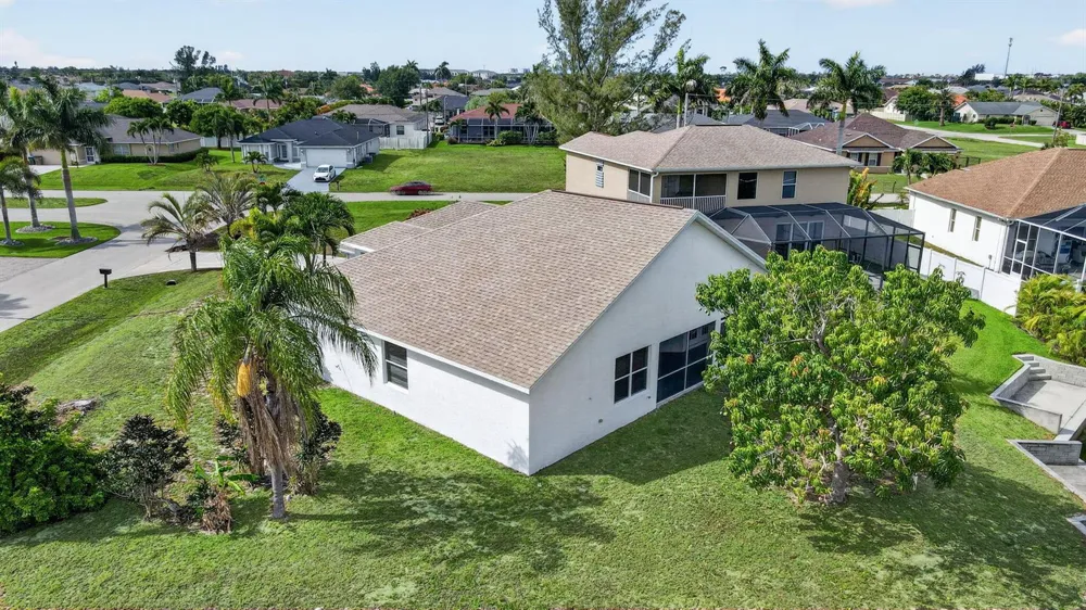 2902 SW 17th Avenue Cape Coral, FL 33914