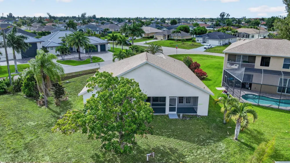 2902 SW 17th Avenue Cape Coral, FL 33914