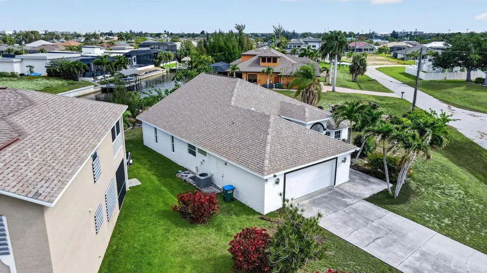 2902 SW 17th Avenue Cape Coral, FL 33914