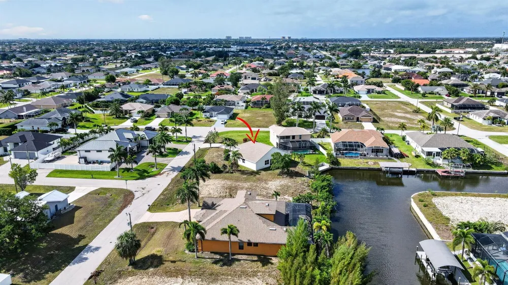 2902 SW 17th Avenue Cape Coral, FL 33914