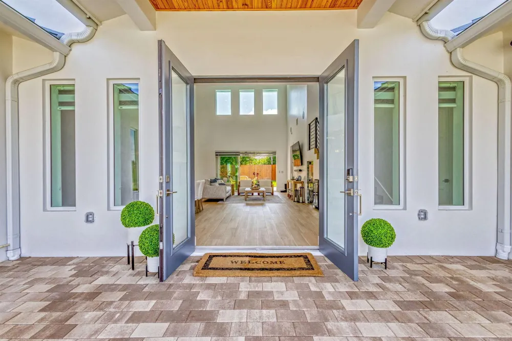 12952 Drayton Road SE North Palm Beach, FL 33408