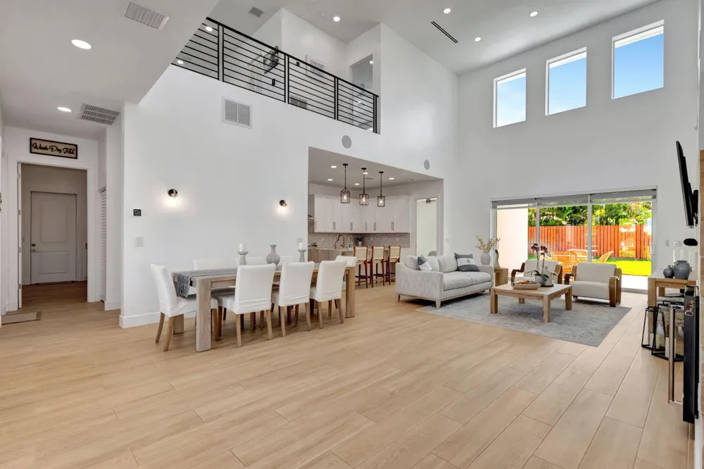12952 Drayton Road SE North Palm Beach, FL 33408