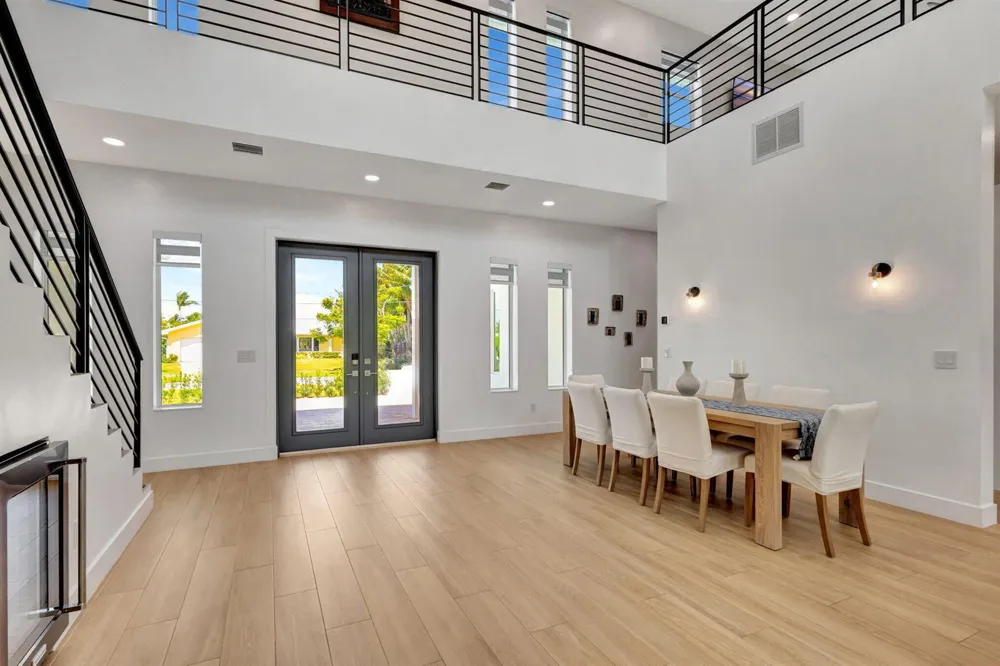 12952 Drayton Road SE North Palm Beach, FL 33408