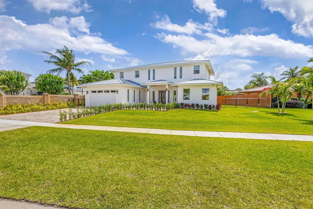 12952 Drayton Road SE North Palm Beach, FL 33408
