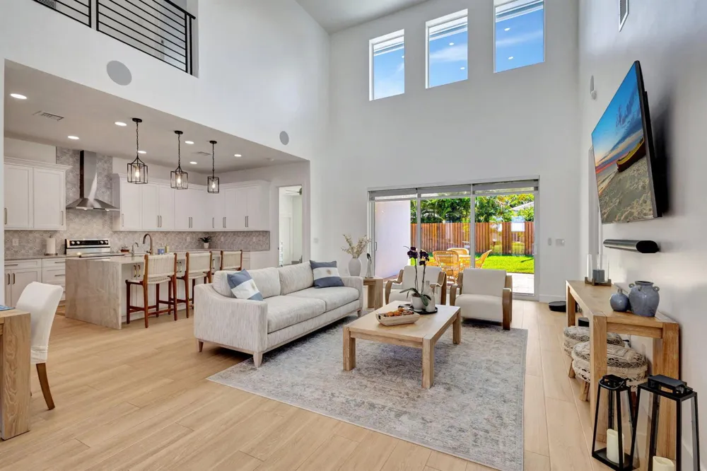 12952 Drayton Road SE North Palm Beach, FL 33408