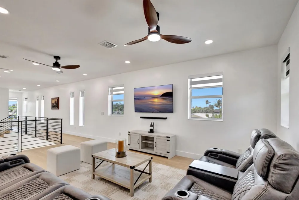 12952 Drayton Road SE North Palm Beach, FL 33408