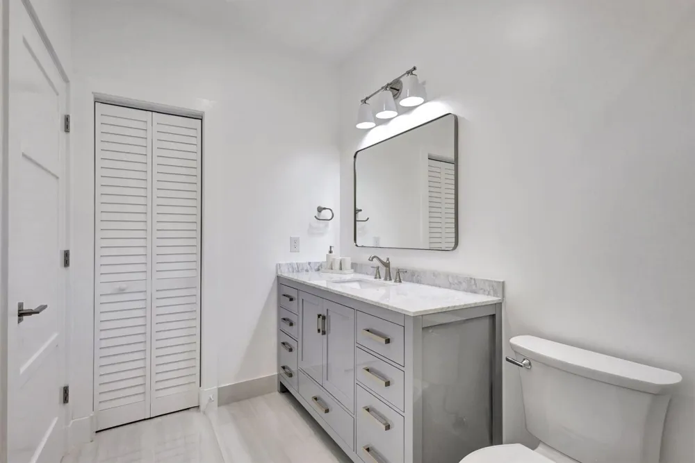 12952 Drayton Road SE North Palm Beach, FL 33408