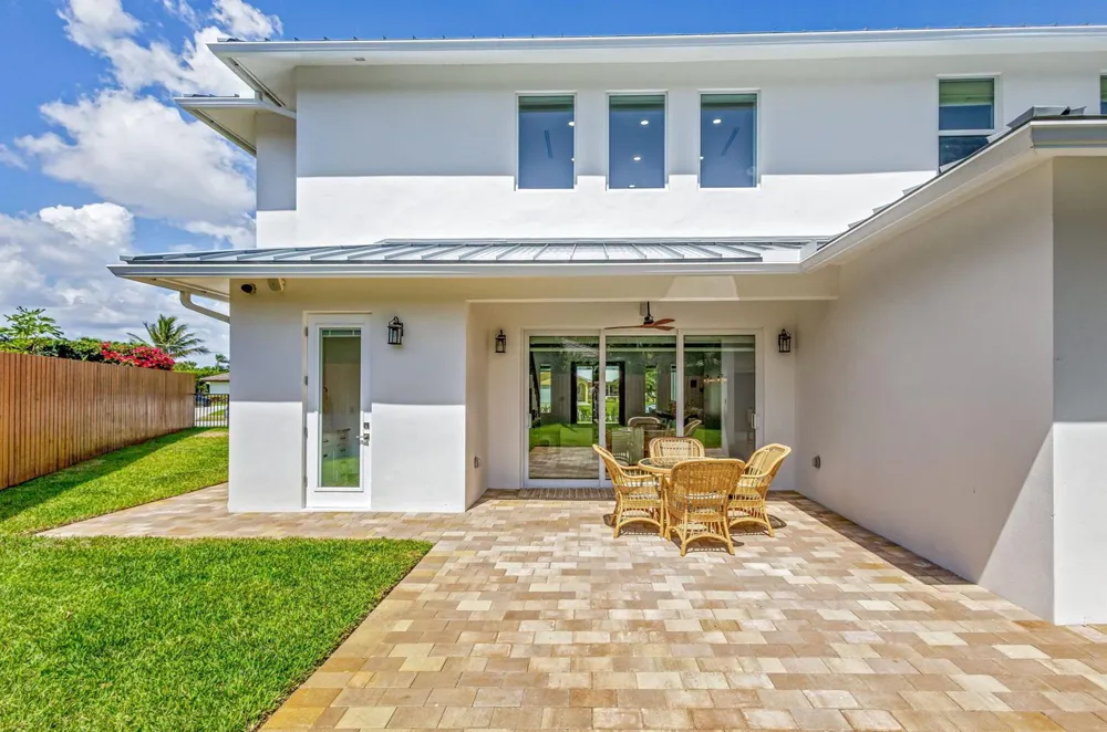 12952 Drayton Road SE North Palm Beach, FL 33408