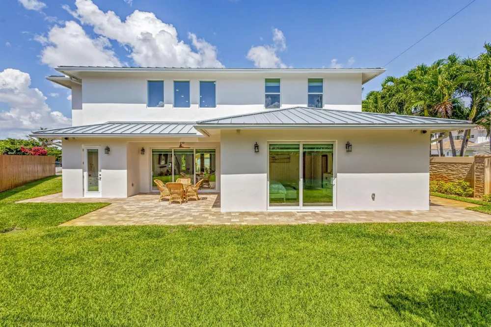 12952 Drayton Road SE North Palm Beach, FL 33408