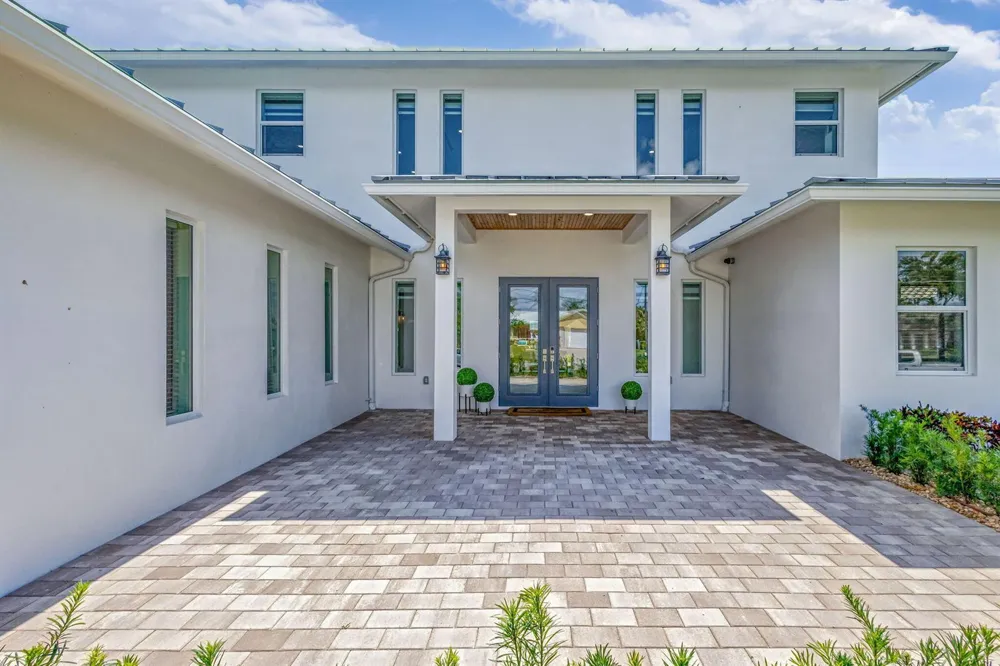 12952 Drayton Road SE North Palm Beach, FL 33408