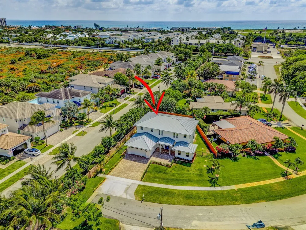 12952 Drayton Road SE North Palm Beach, FL 33408