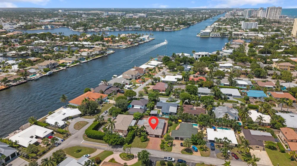 3211 Seaward Drive Lauderdale By The Sea, FL 33062