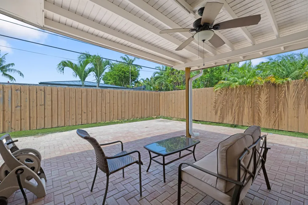 3211 Seaward Drive Lauderdale By The Sea, FL 33062