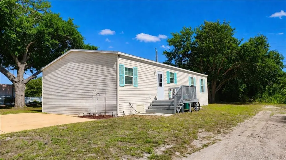 324 Valencia Street Sebastian, FL 32958