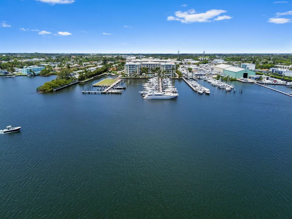 804 E Windward Way #120 Lantana, FL 33462