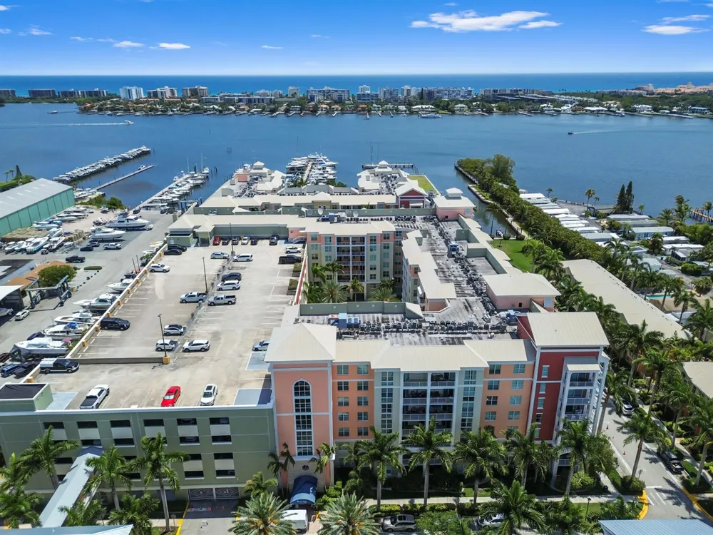 804 E Windward Way #120 Lantana, FL 33462