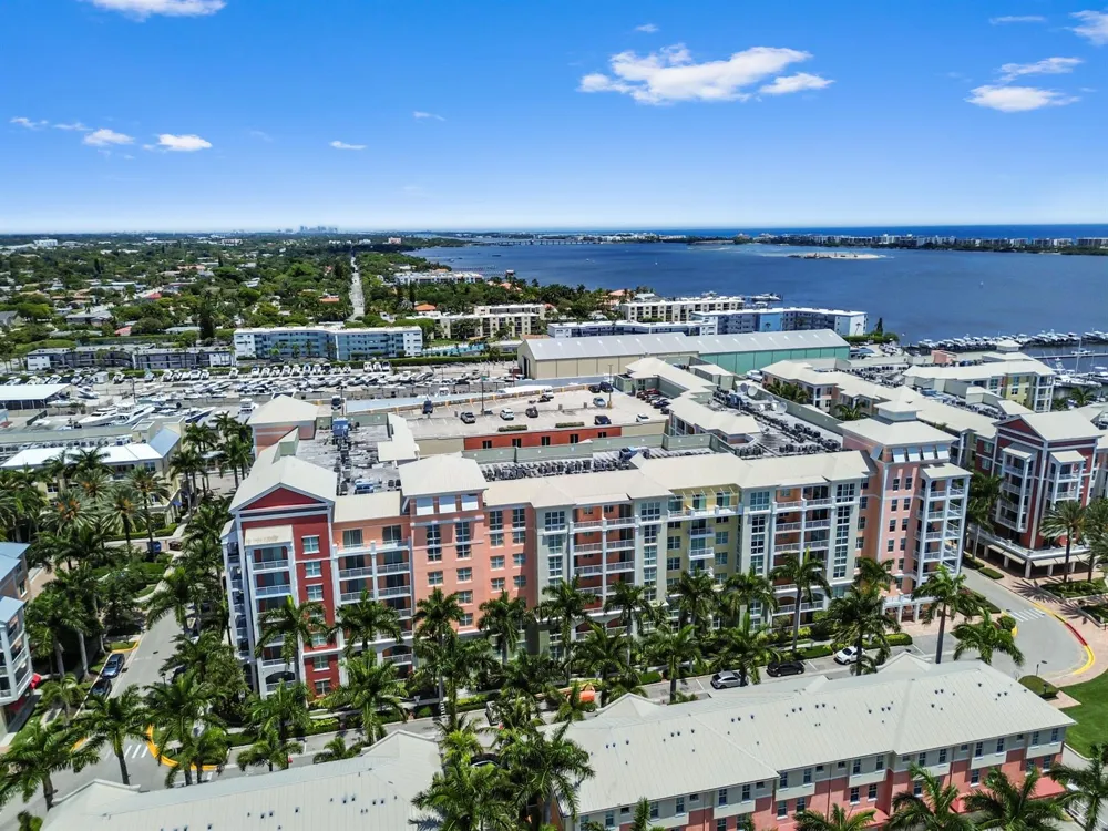 804 E Windward Way #120 Lantana, FL 33462