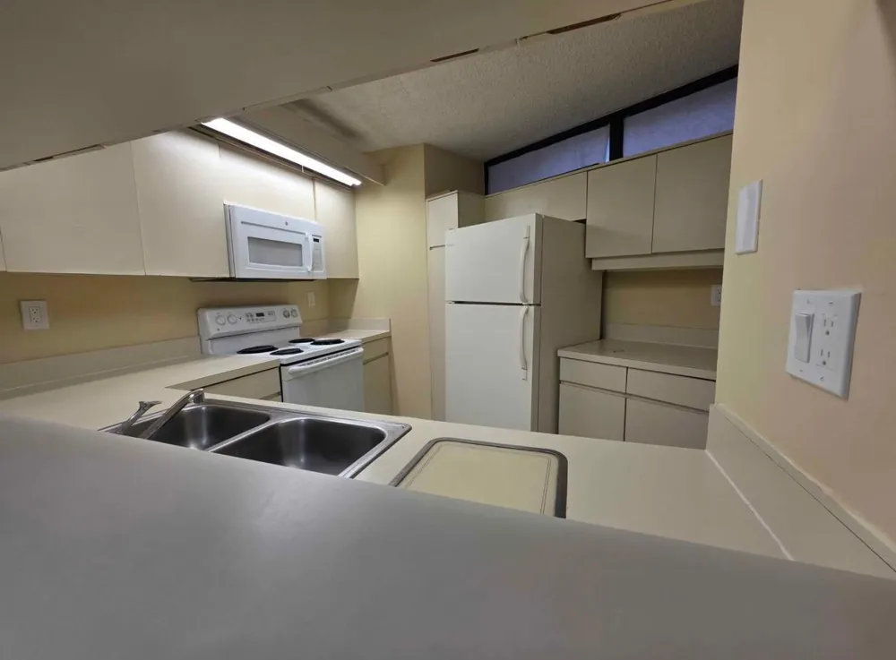 3928 Victoria Drive West Palm Beach, FL 33406