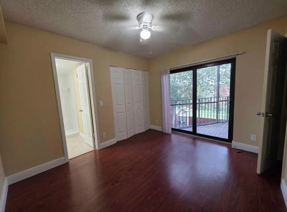 3928 Victoria Drive West Palm Beach, FL 33406
