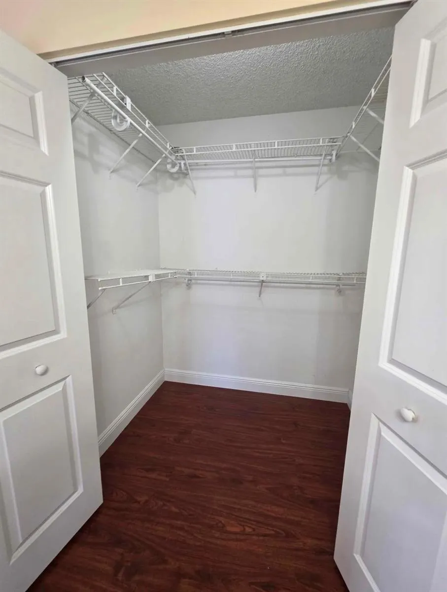 3928 Victoria Drive West Palm Beach, FL 33406