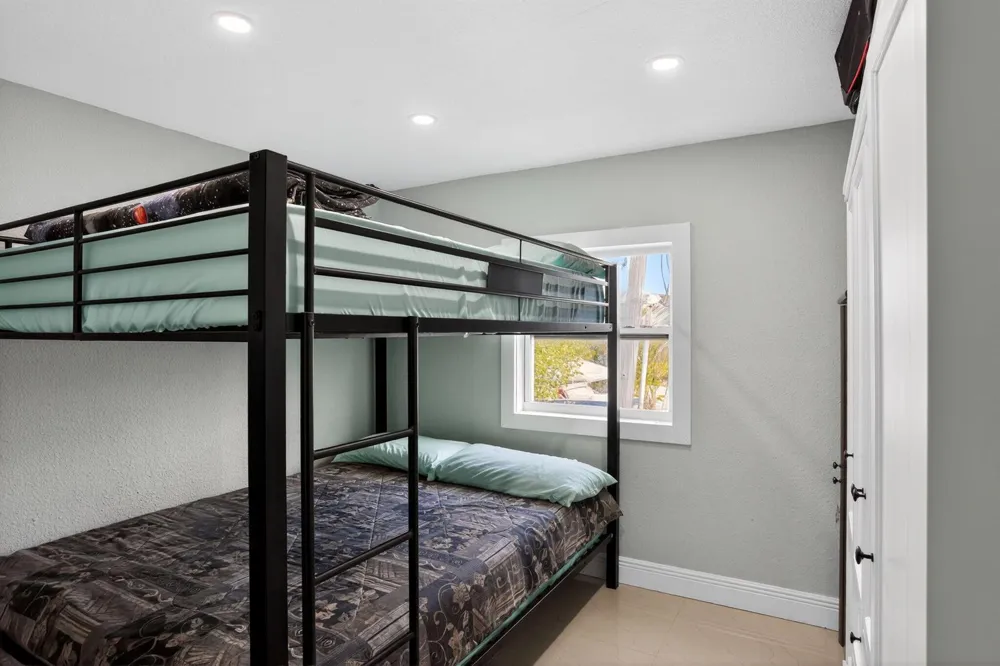 27910 Porgie Path 