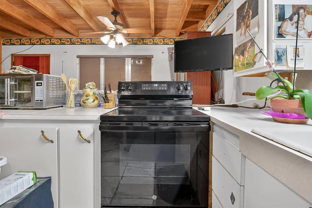 9290 Orange Avenue Fort Pierce, FL 34945