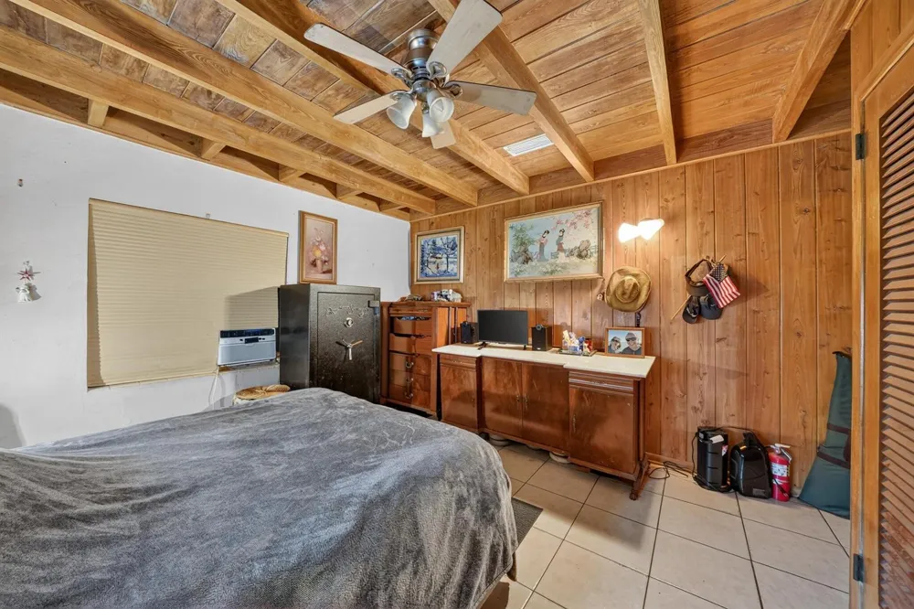 9290 Orange Avenue Fort Pierce, FL 34945