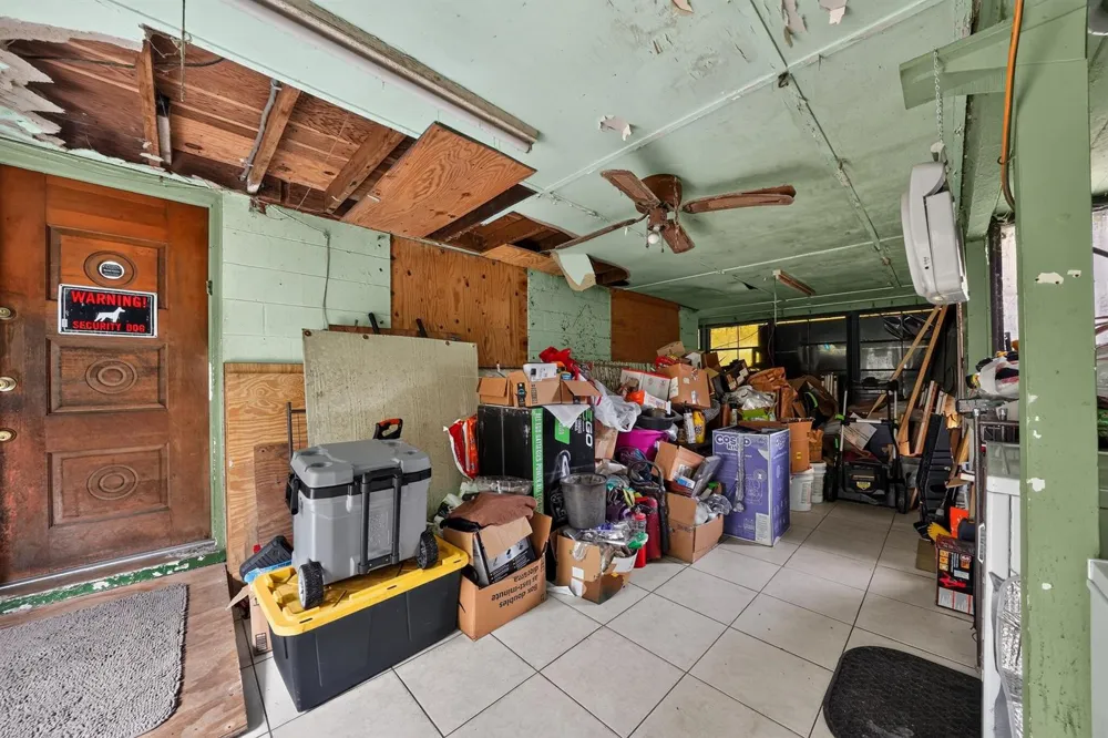 9290 Orange Avenue Fort Pierce, FL 34945