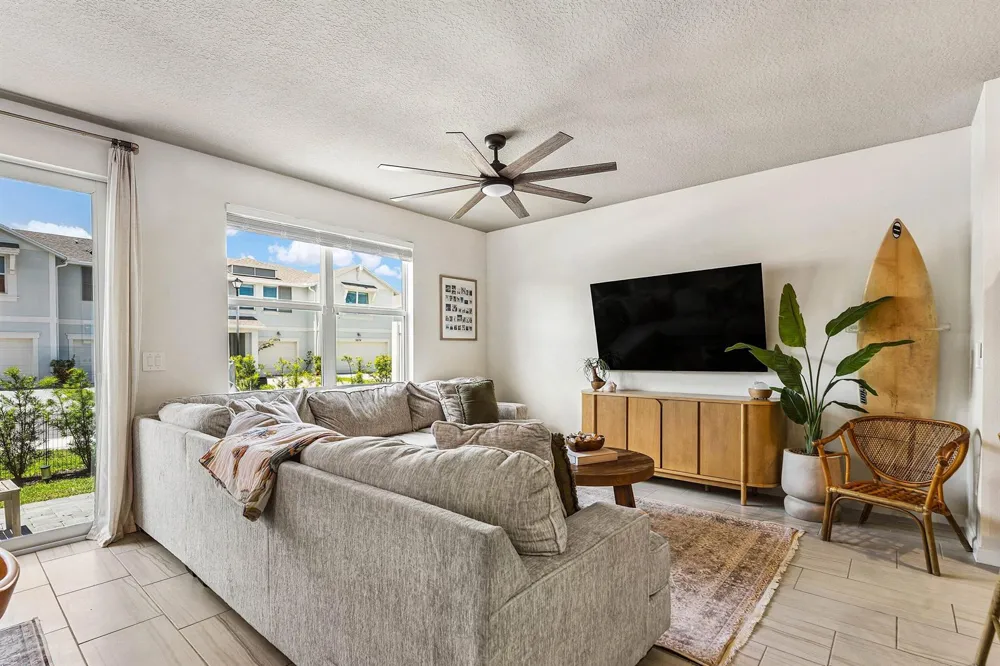 5739 SE Edgewater Circle Stuart, FL 34997