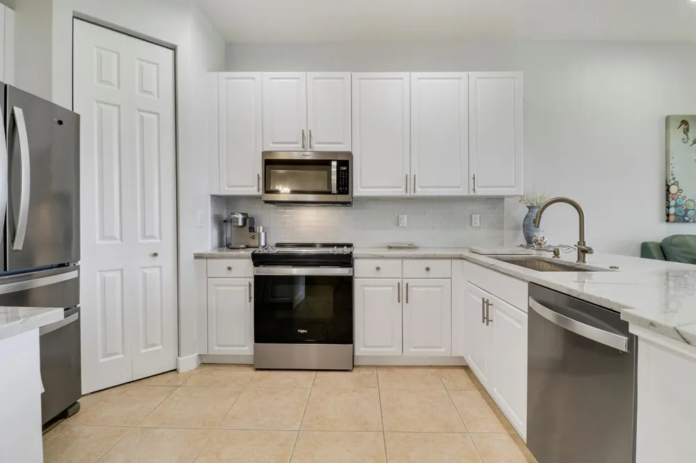 1604 Mariner Bay Boulevard Hutchinson Island, FL 34949